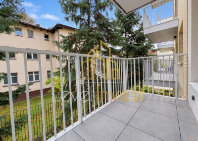 Mieszkanie przy ul. Kawaleryjskiej w Poznaniu — balkon