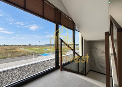 Apartament Sol Marina w Wiślince — wejście do budynku