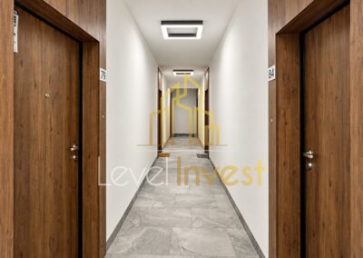 Apartament przy ul. Kotsisa w Warszawie — zdjęcie 2