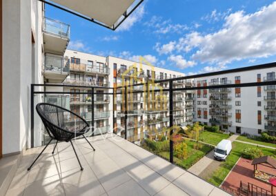 Apartament Young City Warszawa — balkon