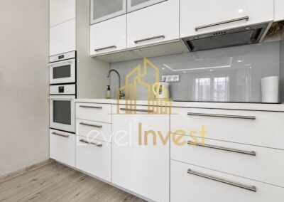Apartament Young City Warszawa — kuchnia